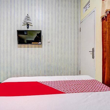 Super Oyo 90642 Lancar Homestay Syariah Tlekung エクステリア 写真